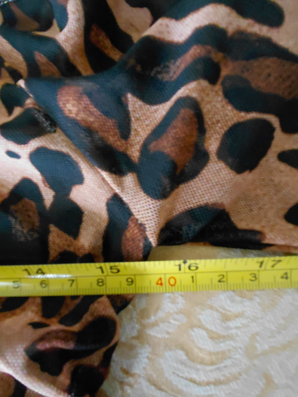 Jolie & Joy Leopard Print Off Shoulder Top Mesh Ruched Long Sleeve Size M - Picture 8 of 8